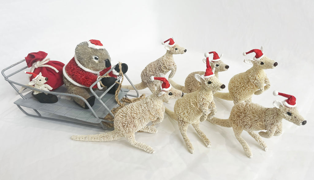 10-piece australian christmas scene with kangaroo and koala