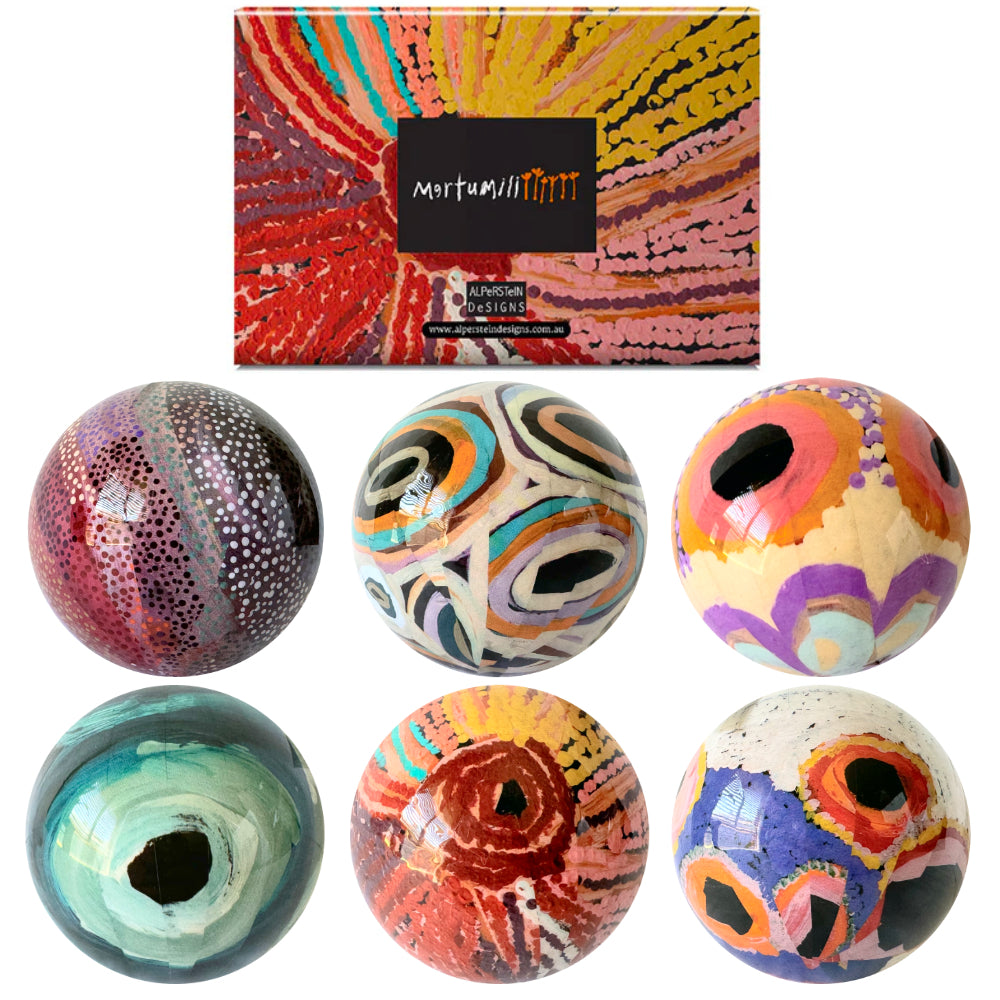 6 x CHRISTMAS BAUBLES -  HANGING, 80mmD - ABORIGINAL ART - MARTUMILI - AUSTRALIA, INDIGENOUS, SOUVENIR, GIFT, XMAS TREE