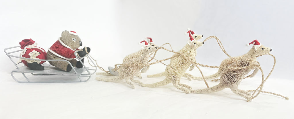 CHRISTMAS SCENE - 10 PIECE SET - AUSTRALIA ANIMALS - KANGAROO, KOALA, SANTA, SLEIGH - AUSTRALIA, SOUVENIR, GIFT, XMAS