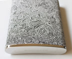 HIP FLASK IN GIFT BOX - ABORIGINAL  ART - STAINLESS STEEL - FELICITY ROBERTSON, B&W - AUSTRALIA, INDIGENOUS, SOUVENIR, GIFT