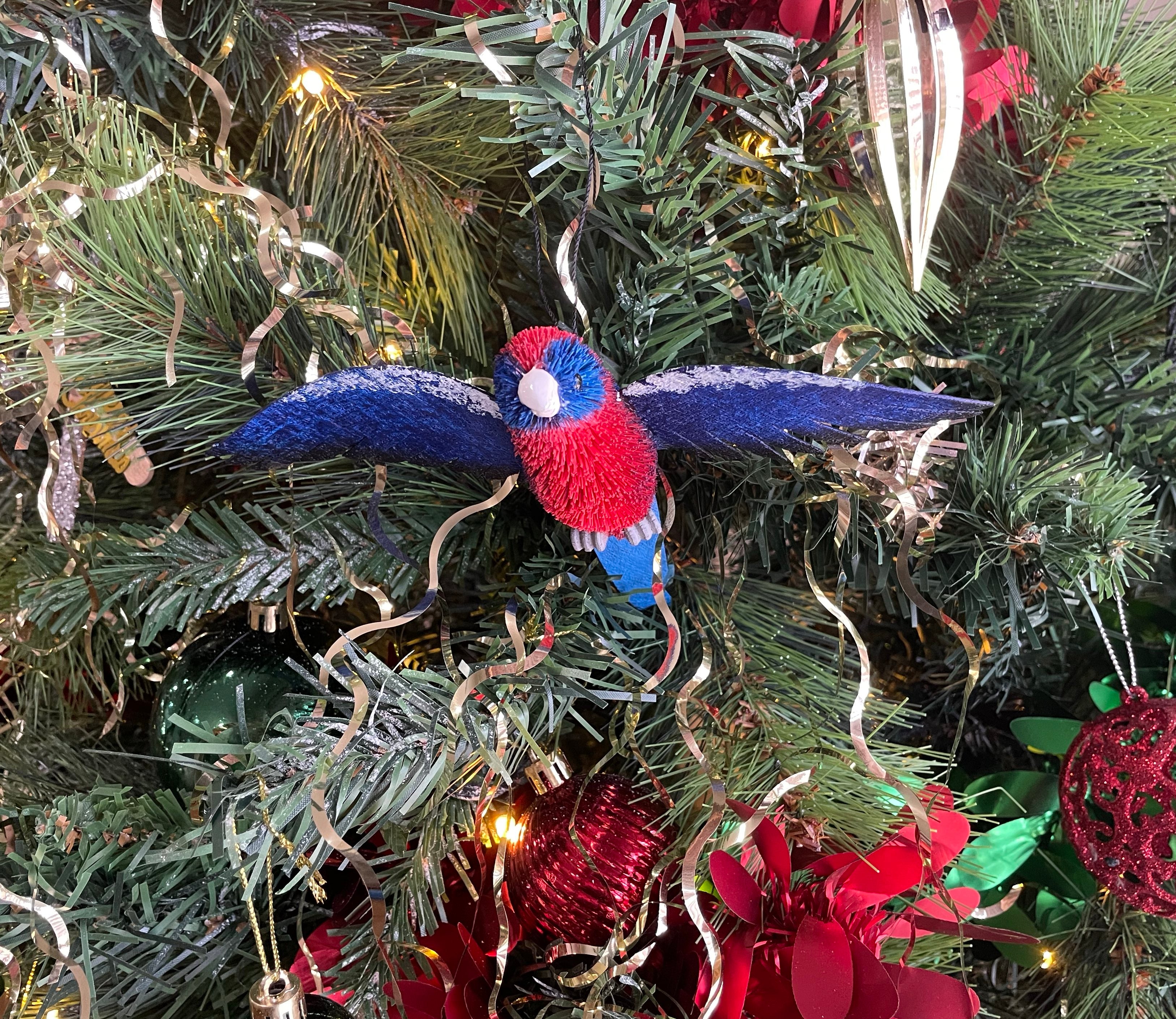 crimson rosella ornament wings out