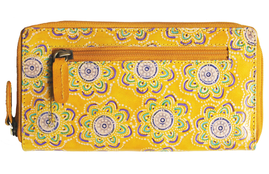 LADIES PURSE, WALLET - LEATHER - ABORIGINAL ART - YARNIN' AROUND THE CAMPFIRE, YELLOW - AUSTRALIA, INDIGENOUS, SOUVENIR, GIFT