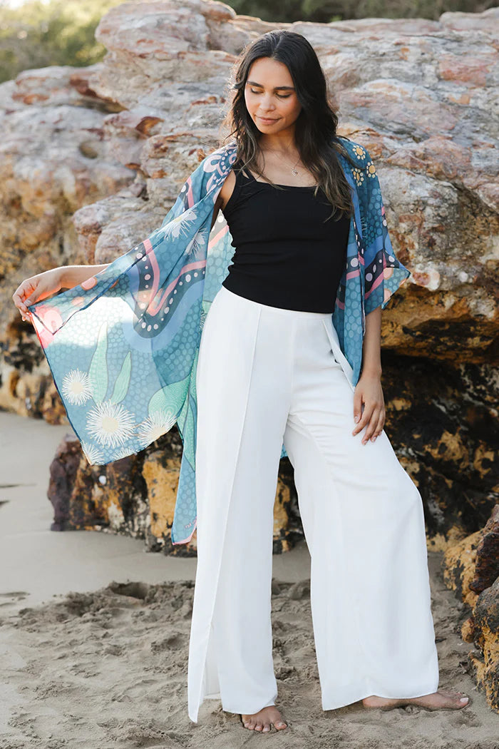 LADIES SHAWL - ABORIGINAL ART - LIGHTWEIGHT - BUSH TUCKER GATHERING - AUSTRALIA, INDIGENOUS, SOUVENIR, GIFT, SCARF, BEACH TOP