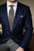 travel dream brown tie